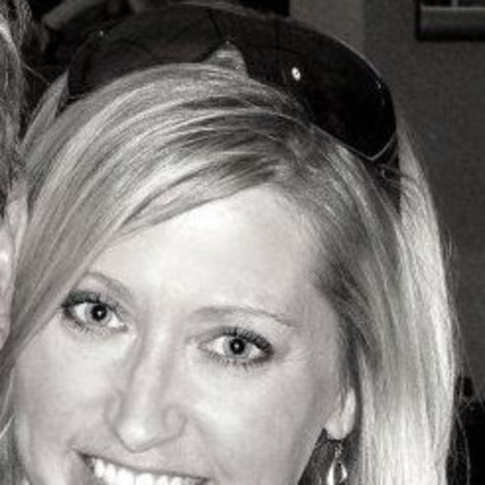 Meet your Posher, Suzanne